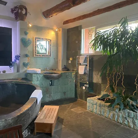 Domaine De Piscia Figari (Corsica)