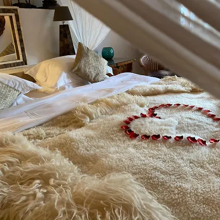 Domaine De Piscia 3* Figari (Corsica)