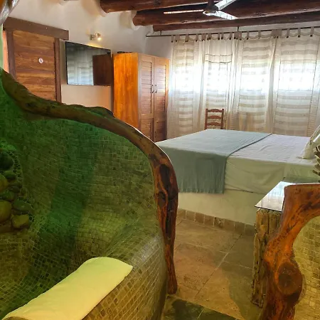 Ξενοδοχείο Domaine De Piscia 3*