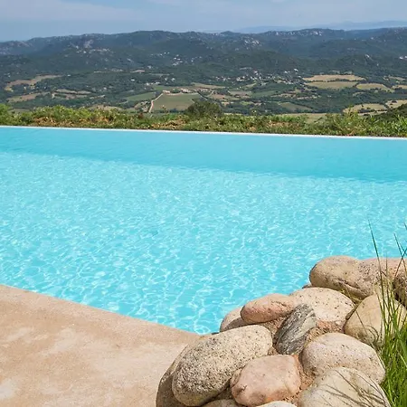 Hotel Domaine De Piscia 2*