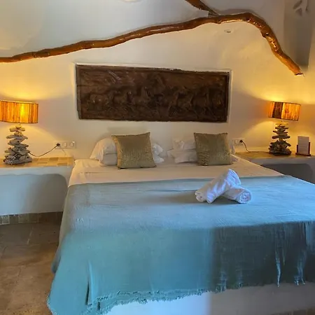Domaine De Piscia 3* Figari (Corsica)