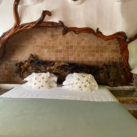 Hotel Domaine De Figari (Corsica)