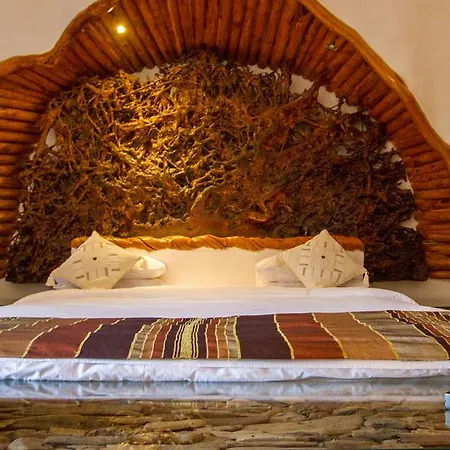 Отель Domaine De Piscia 3*