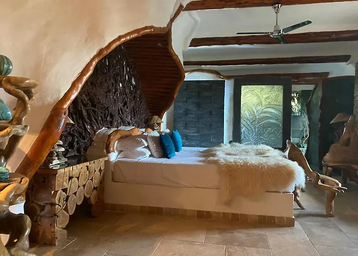 Domaine De Piscia Figari (Corsica)