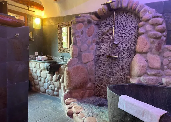 Domaine De Piscia Hotel Figari (Corsica)