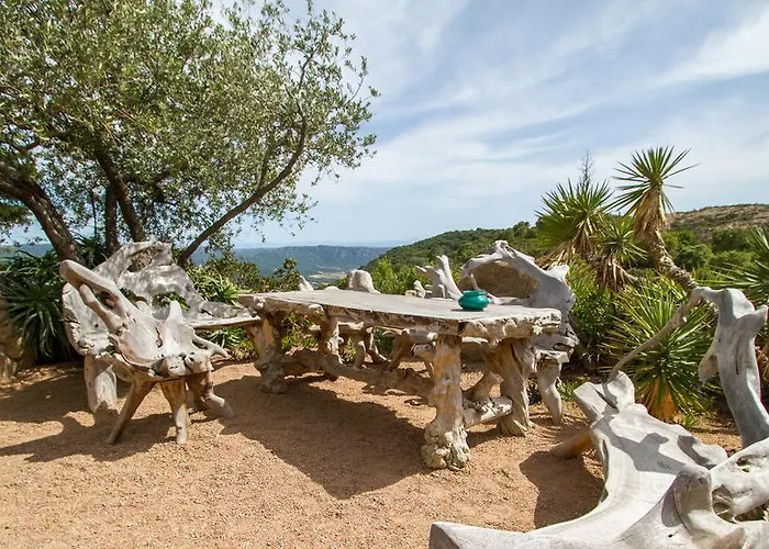 Domaine De Piscia Hotel Figari (Corsica)