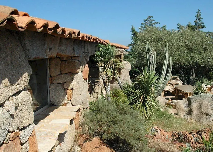 Domaine De Piscia Figari (Corsica)